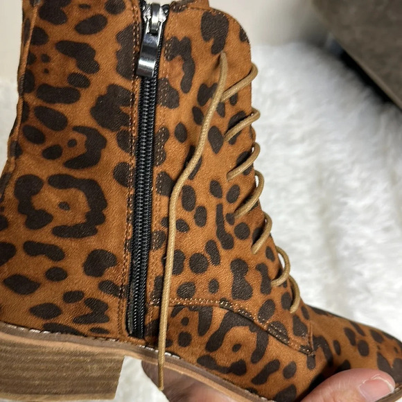Beast Fashion Leopard Booties - Picture 3 of 8